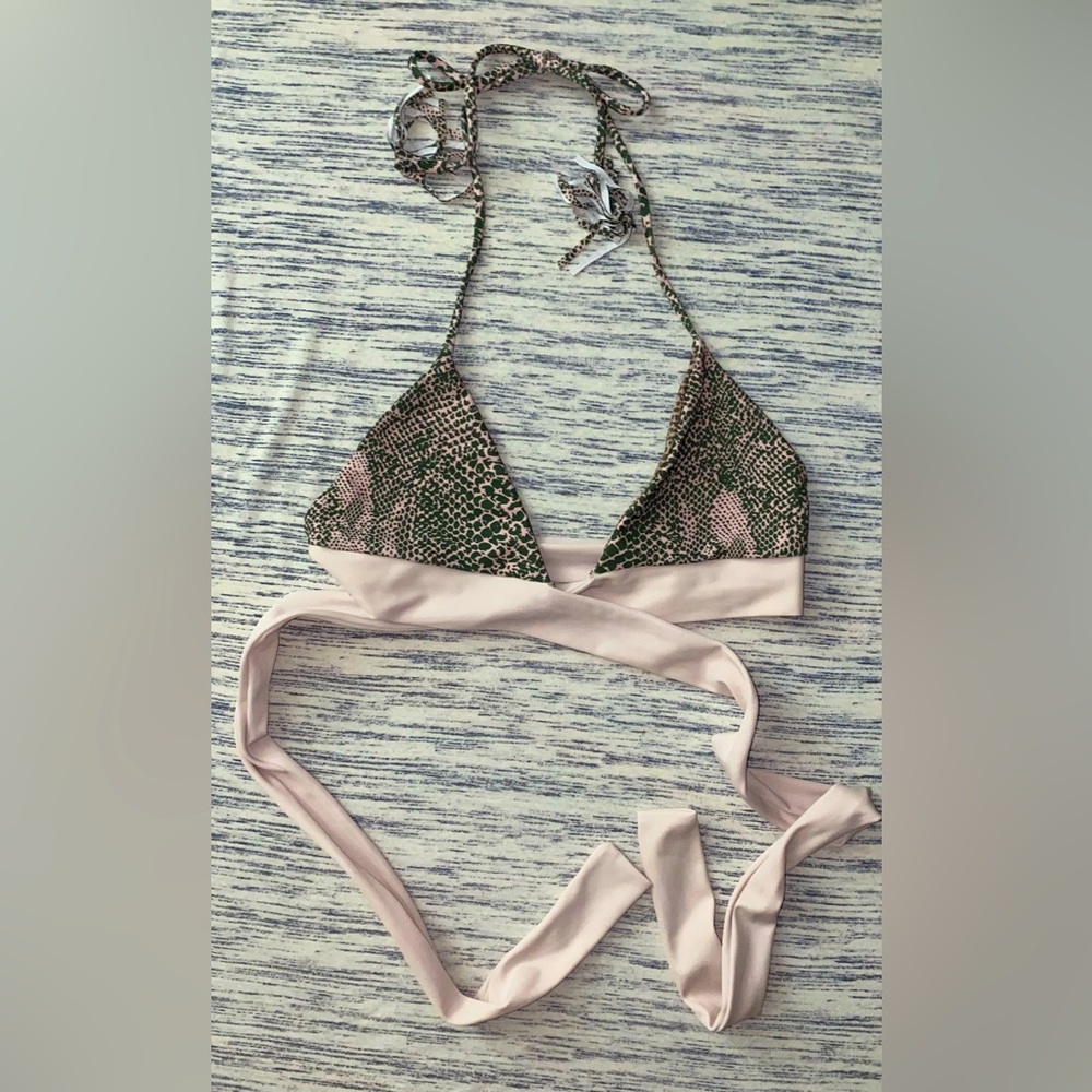 Acacia Swimwear Tops🖤